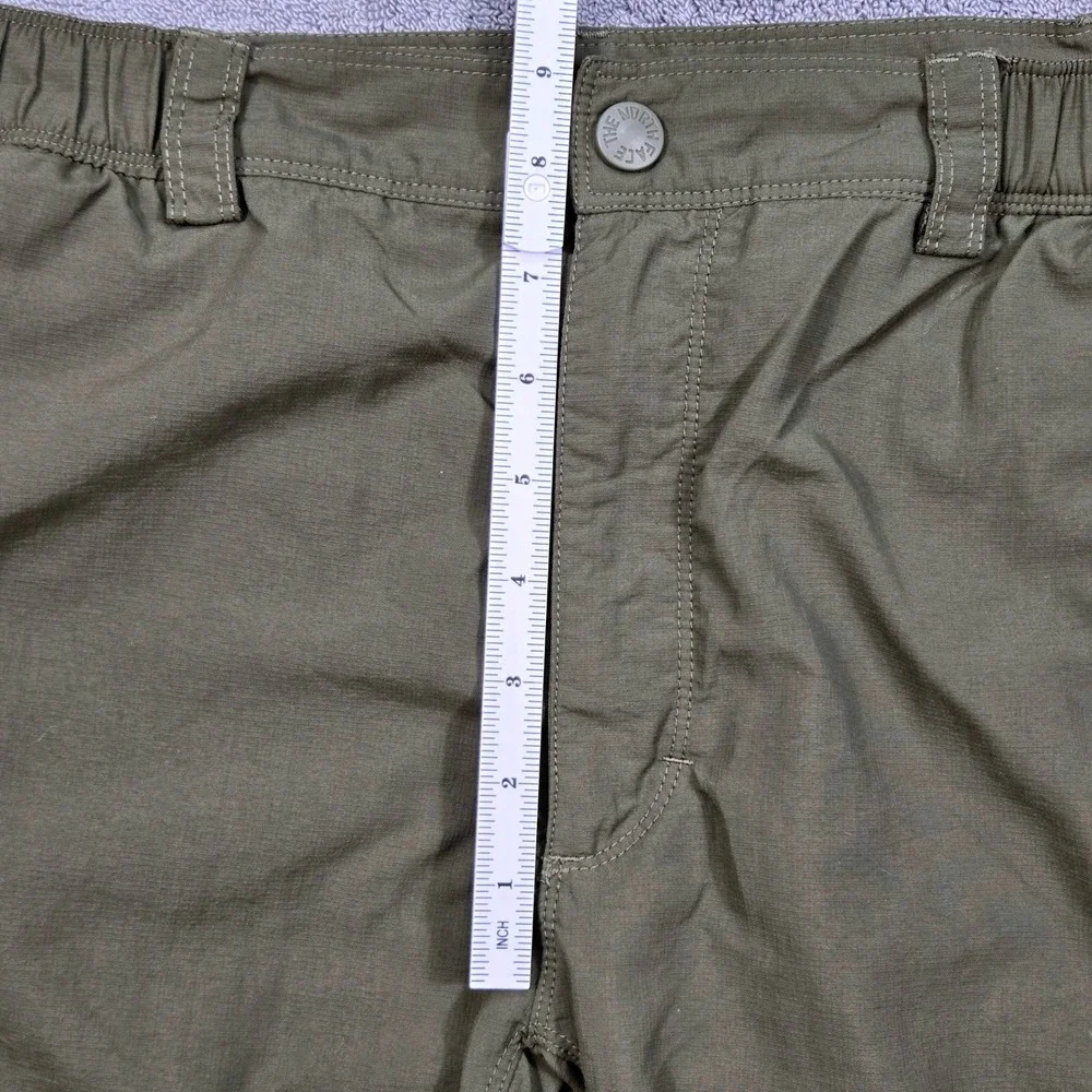 The‎ North Face Two Cargo Shorts Mens 32 Olive and Grey Hiking Utility Bundle